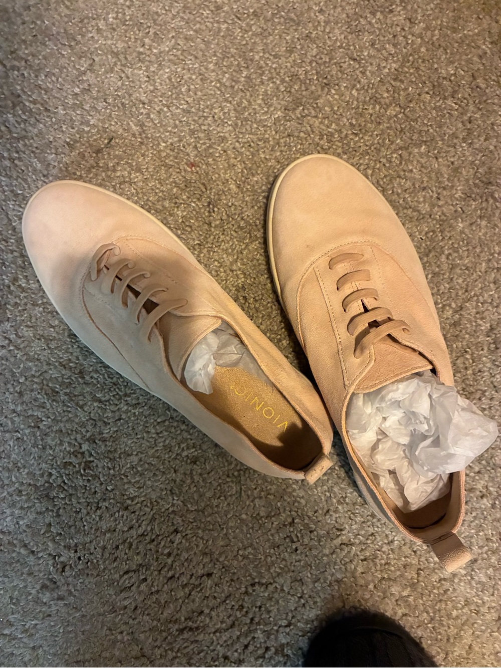 Women’s Vionic Lace-Up Sneakers in Light Pink